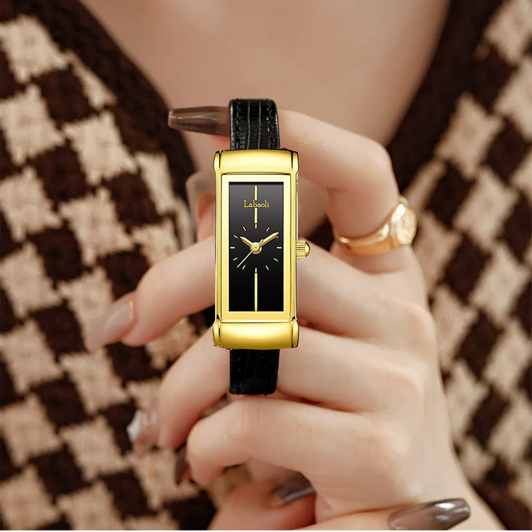 ساعة نسائية فاخرة ماركة سويسرية مقاومة للماء و الخدوش